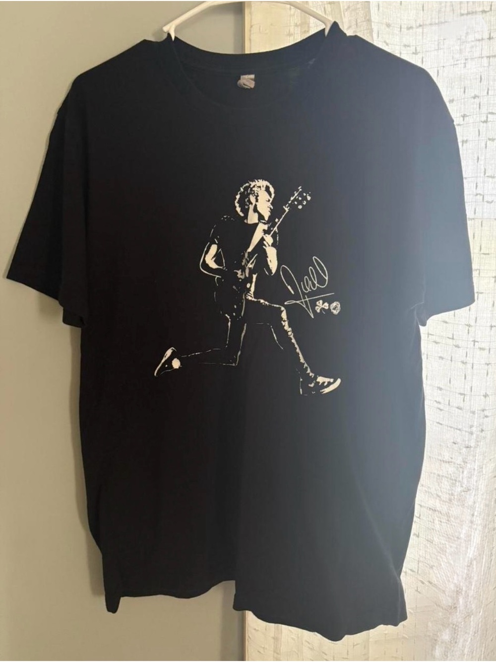 1D Niall Horan Black Short Sleeve Tee with White Guitarist Graphic